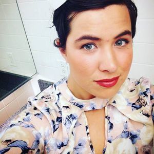 Meet your Posher, Rowena